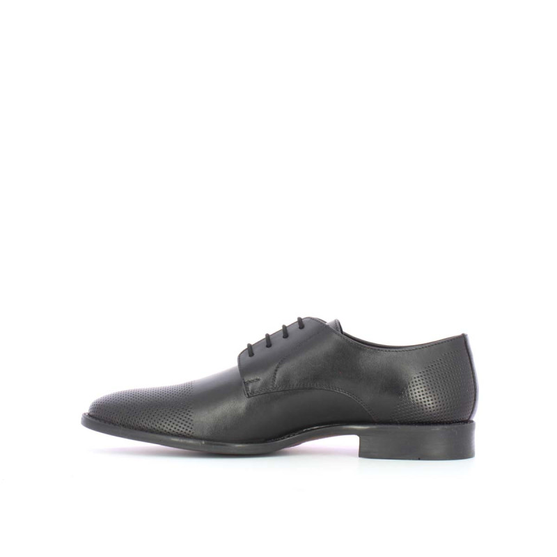 BLUCHER PICADO NEGRO